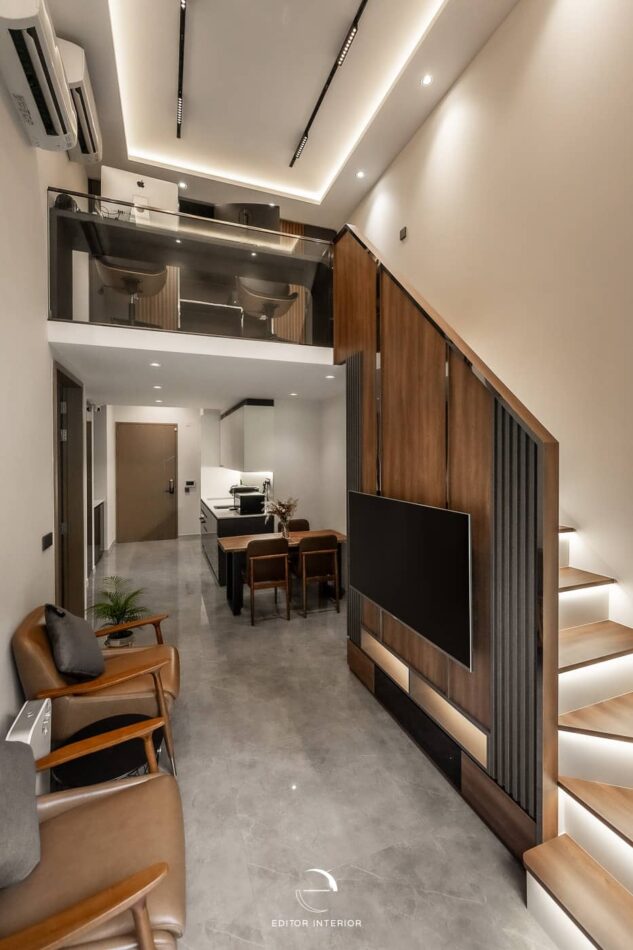 THE ESSENCE II - Editor Interior